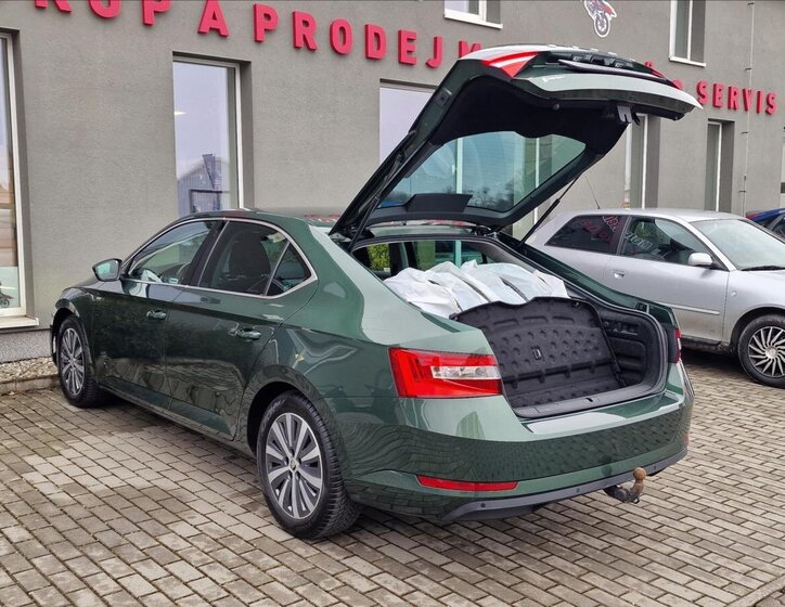 Škoda Superb Sedan 2,0 l 110 kw