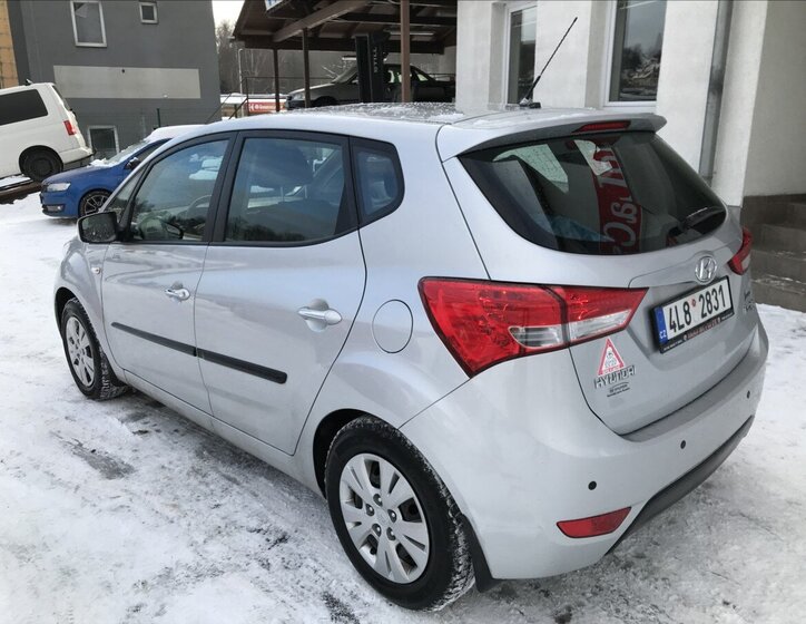 Hyundai ix20 7