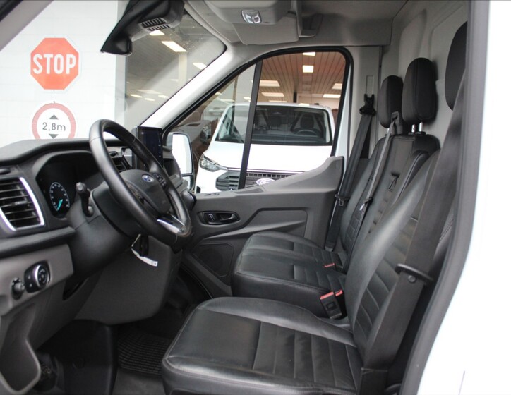 Ford Transit 5