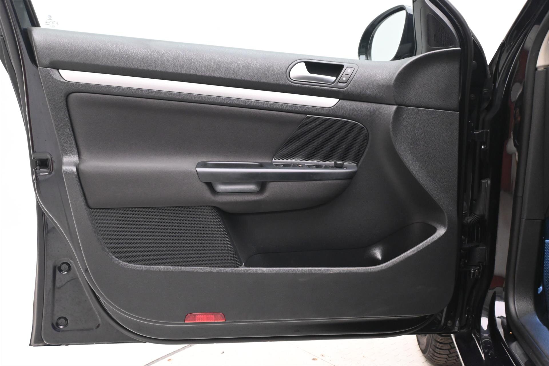 Volkswagen Golf Kombi 1,6 l 77 kw