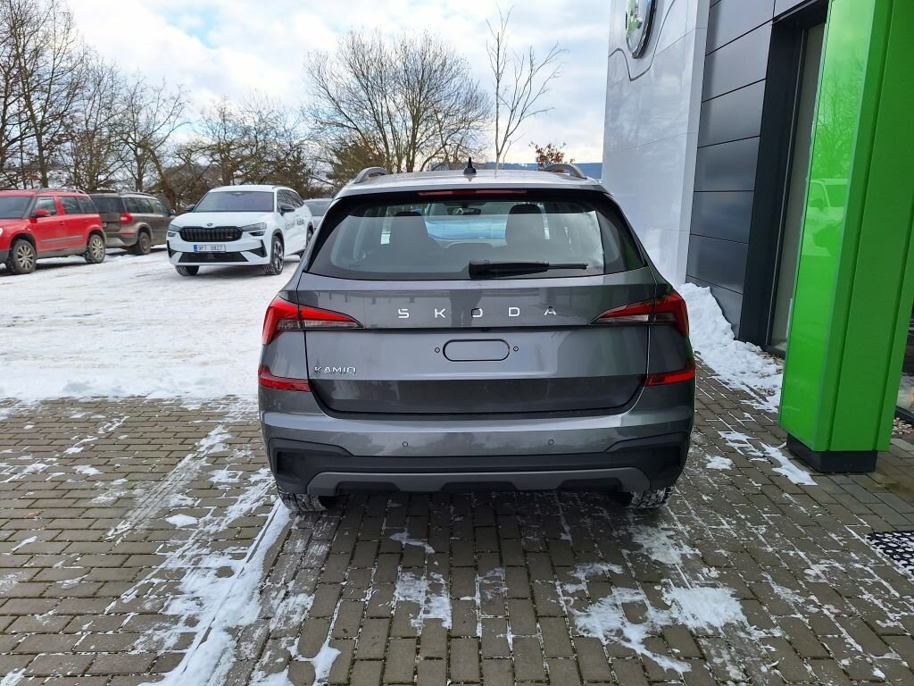 Škoda Kamiq SUV 999,0 85 kw