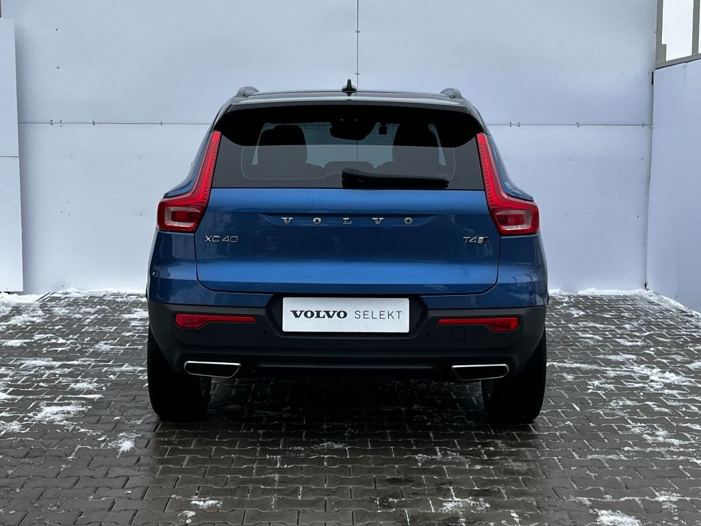 Volvo XC40 SUV 2,0 l 140 kw
