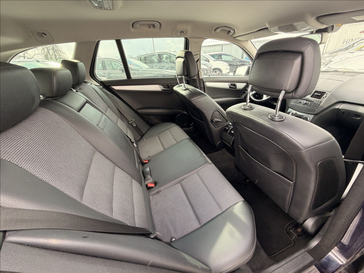 Mercedes-Benz Třídy C Kombi 2,1 l 125 kw