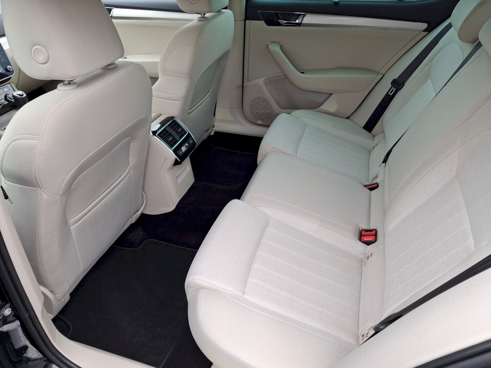 Škoda Superb Sedan 2,0 l 110 kw