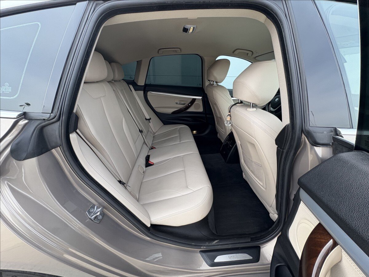 BMW Řada 3 Liftback 3,0 l 230 kw