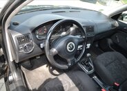 Volkswagen Golf Hatchback 1,4 l 55 kw