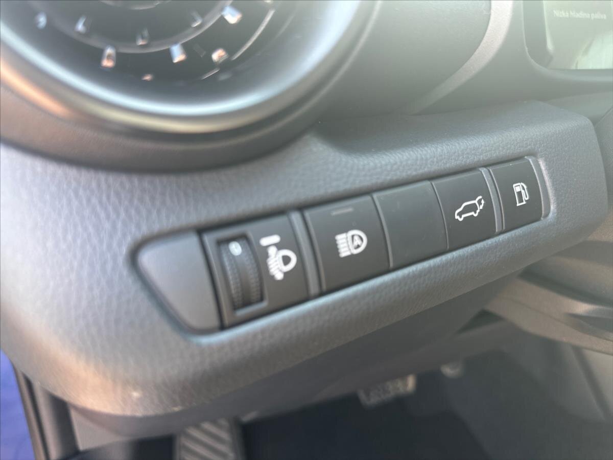 Toyota C-HR Hatchback 1,8 l 72 kw