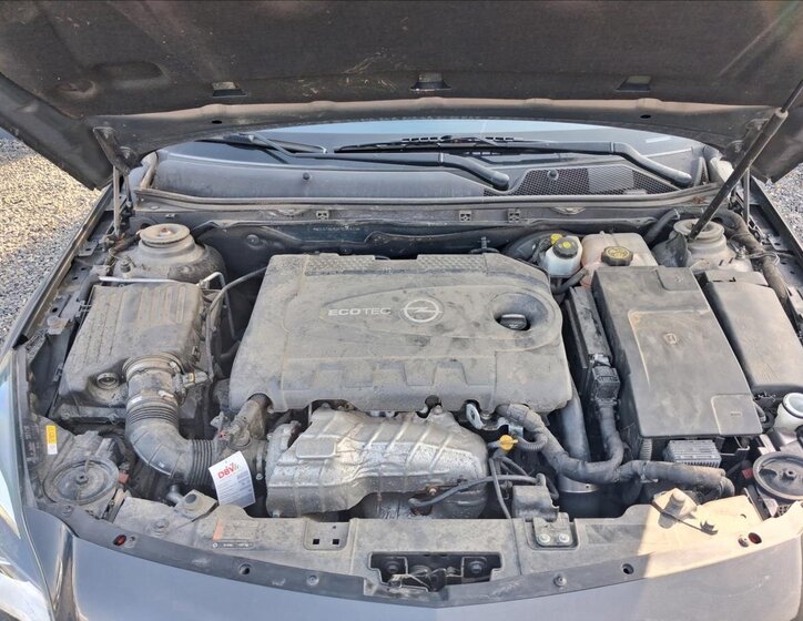 Opel Insignia Kombi 2,0 l 120 kw