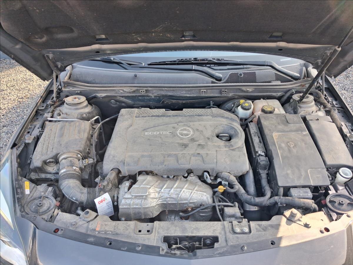 Opel Insignia Kombi 2,0 l 120 kw