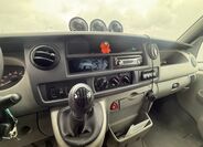 Renault Master 9