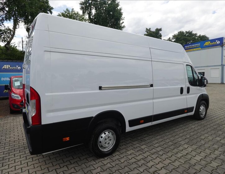 Citroën Jumper Ostatní 2,2 l 121 kw