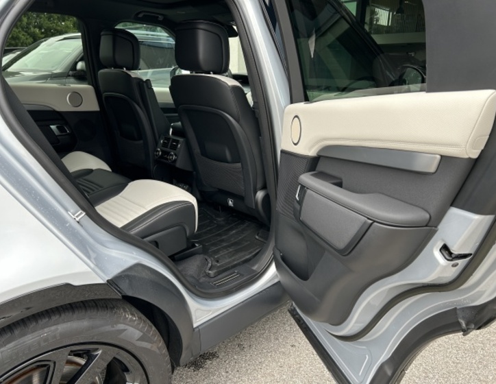 Land Rover Discovery 19