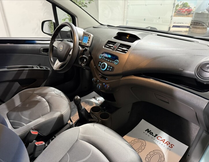 Chevrolet Spark 14