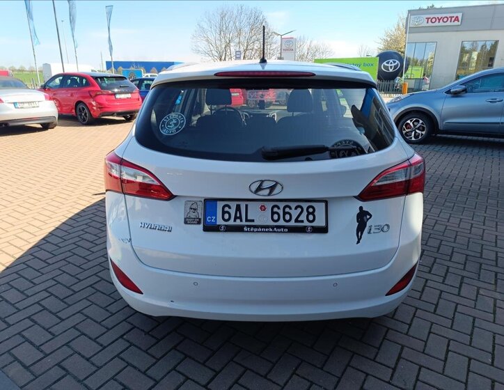 Hyundai i30 Kombi 1,6 l 88 kw