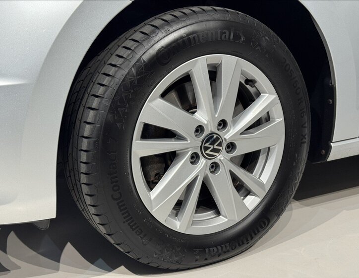 Volkswagen Touran MPV 2,0 l 110 kw