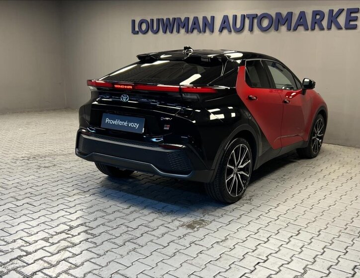 Toyota C-HR Hatchback 2,0 l 112 kw