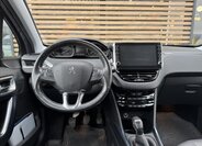 Peugeot 2008 4