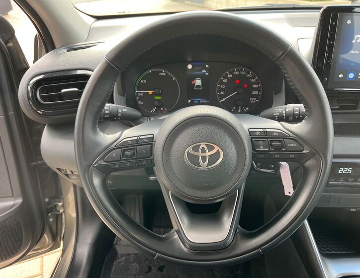Toyota Yaris 19