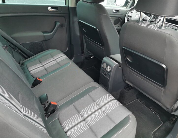 Volkswagen Golf Plus Hatchback 1,6 l 77 kw