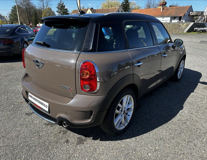 Mini Countryman Kombi 1,6 l 135 kw