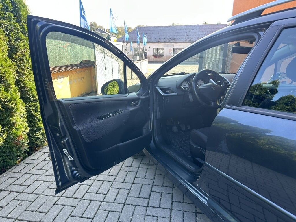 Peugeot 207 Kombi 1,6 l 88 kw