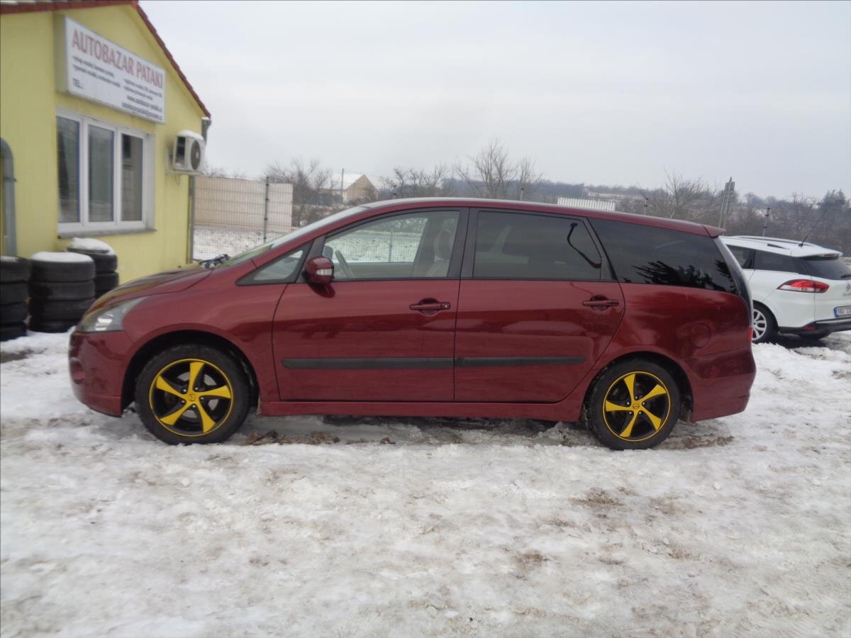 Mitsubishi Grandis Kombi 2,4 l 121 kw