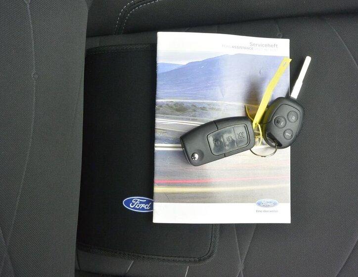 Ford Fiesta Hatchback 998,0 74 kw