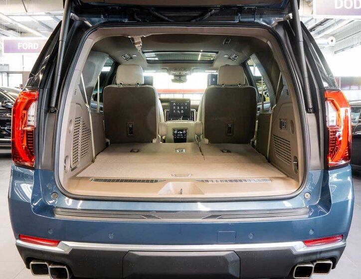 GMC Yukon SUV 6,2 l 313 kw