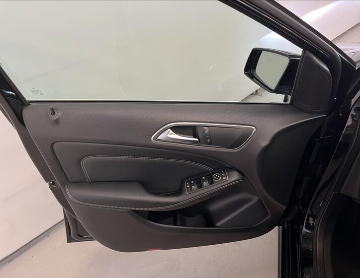 Mercedes-Benz Třídy B 24