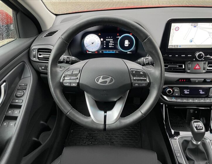 Hyundai i30 Kombi 1,5 l 70 kw