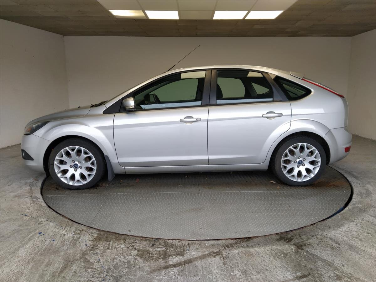 Ford Focus Hatchback 1,6 l 74 kw
