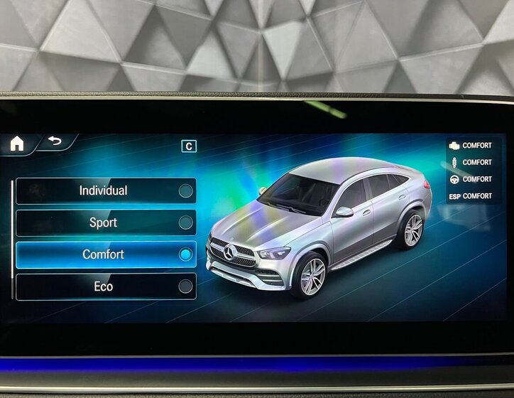 Mercedes-Benz GLE SUV 2,9 l 243 kw