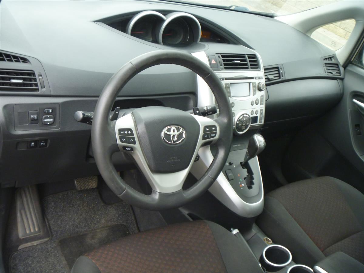 Toyota Verso