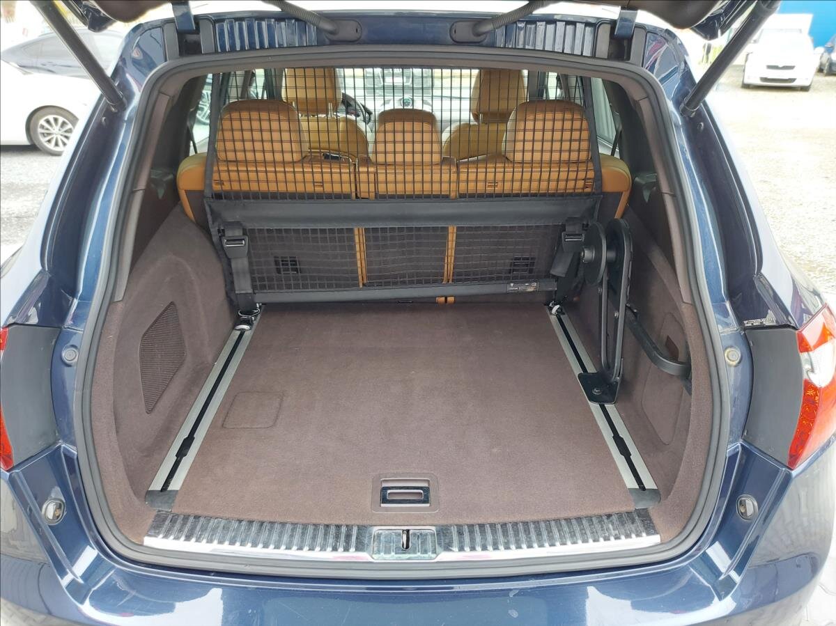 Porsche Cayenne SUV / Terénní 3,0 l 245 kw