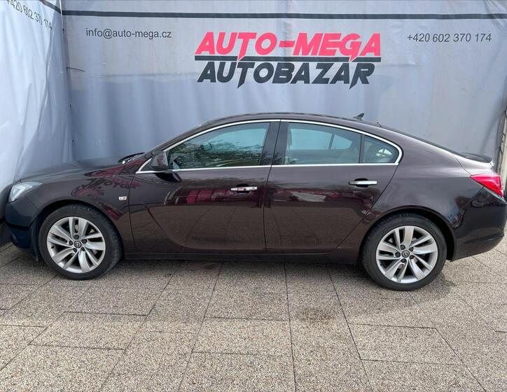Opel Insignia 5