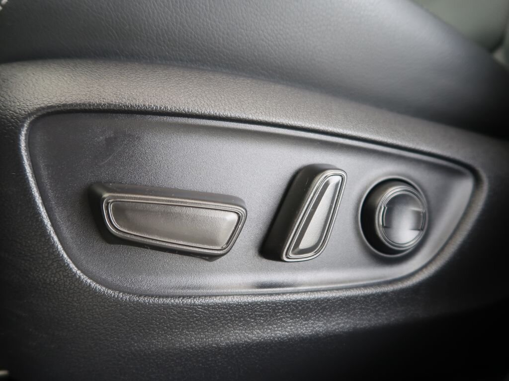 Toyota RAV4 Kombi 2,5 l 131 kw