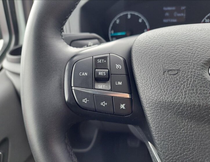 Ford Transit Custom Skříň 2,0 l 77 kw