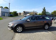 Volvo XC70 9