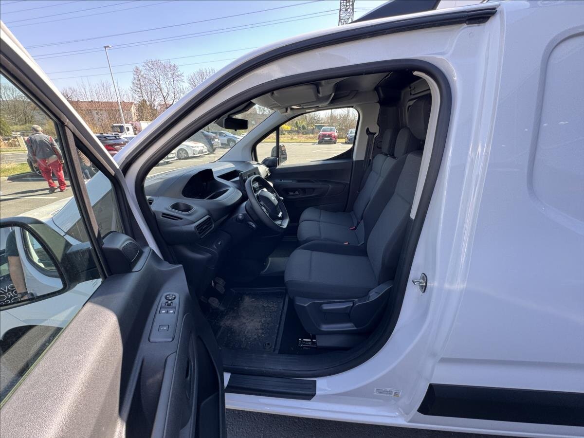 Peugeot Partner Skříň 1,5 l 75 kw