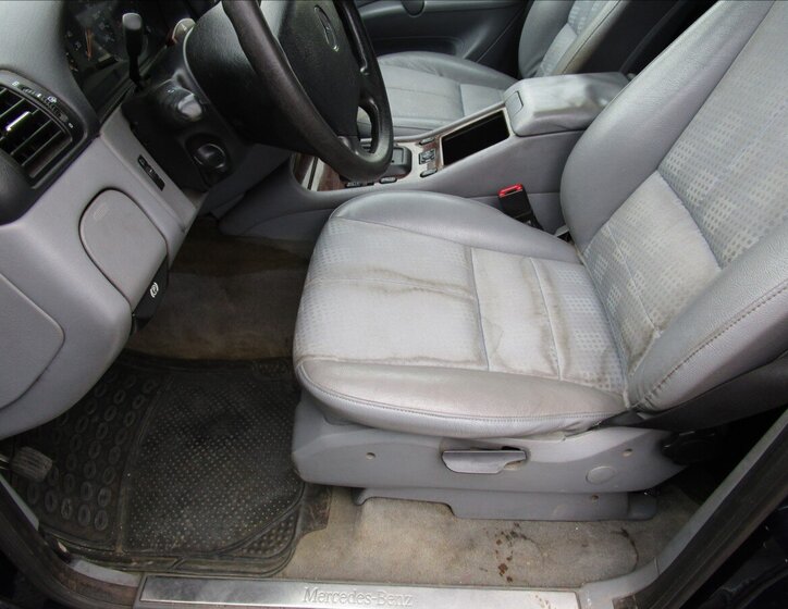 Mercedes-Benz Třídy M Kombi 2,7 l 120 kw