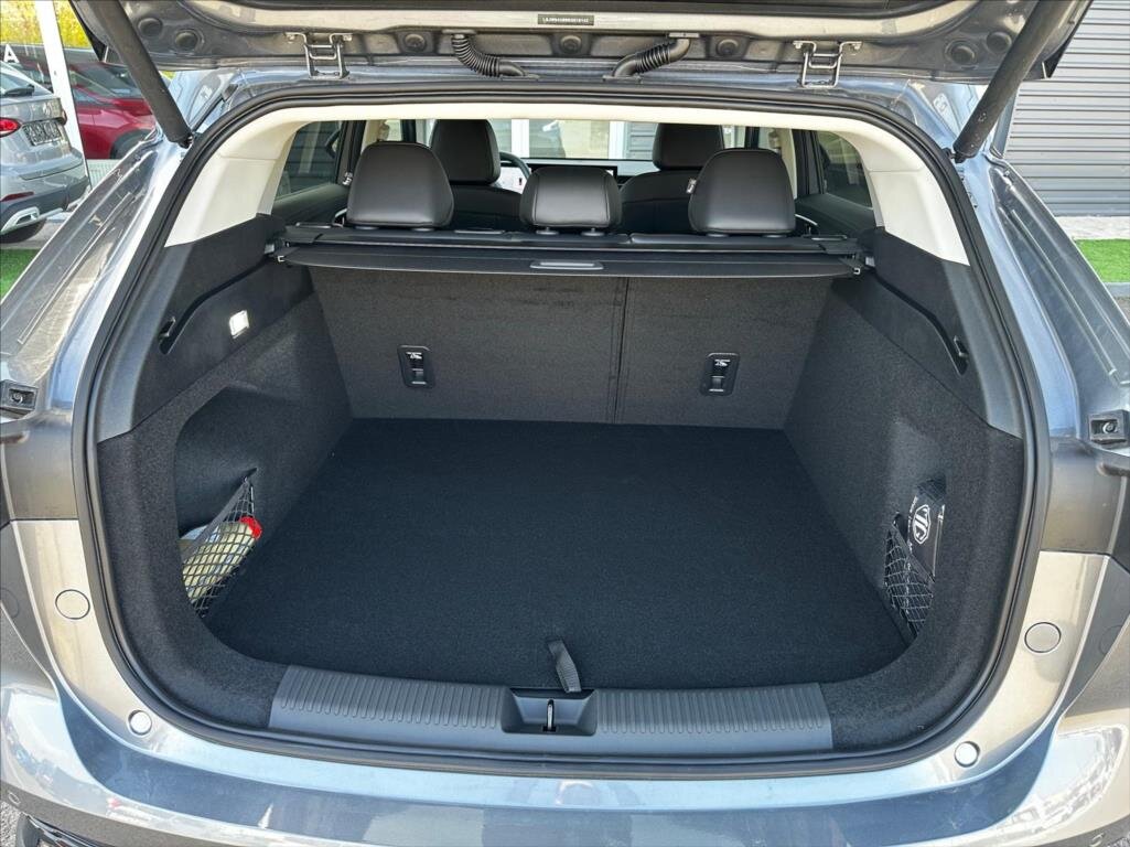 MG HS SUV 1,5 l 125 kw