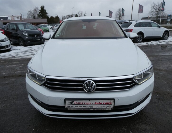 Volkswagen Passat Kombi 2,0 l 110 kw