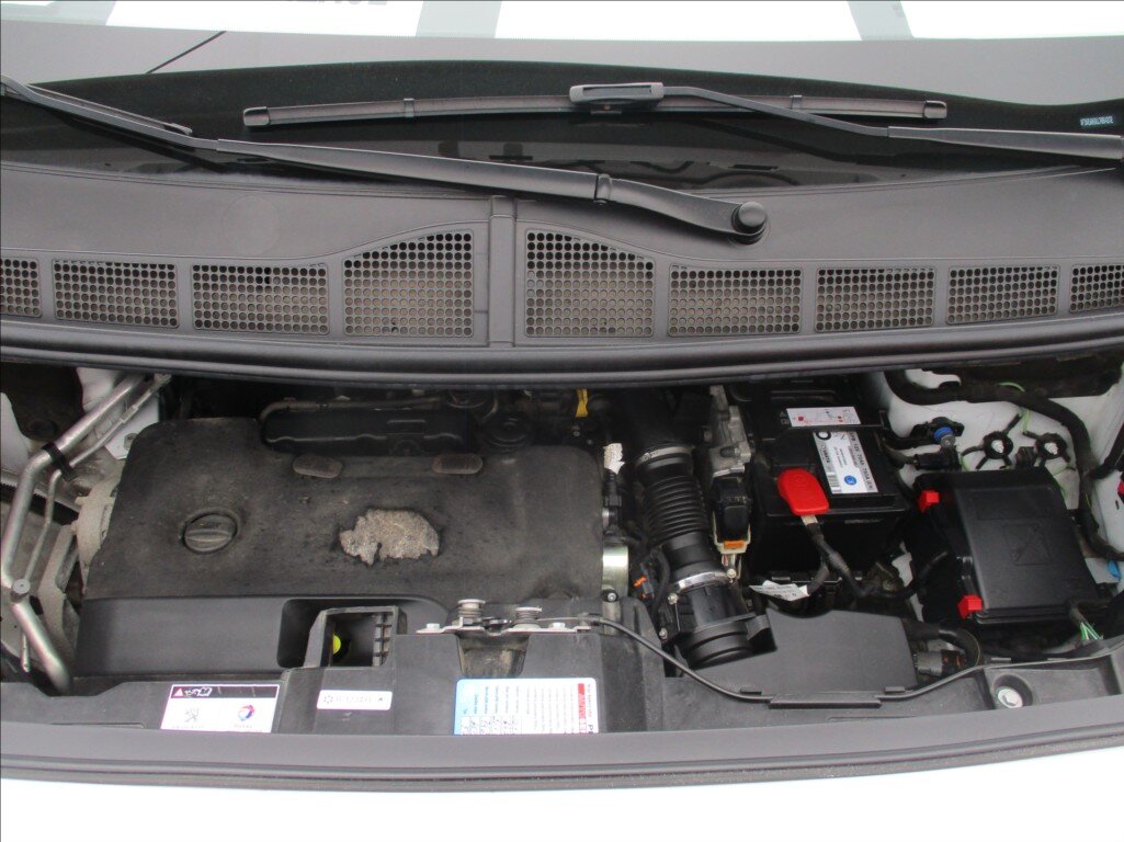Peugeot Traveller Ostatní 2,0 l 110 kw