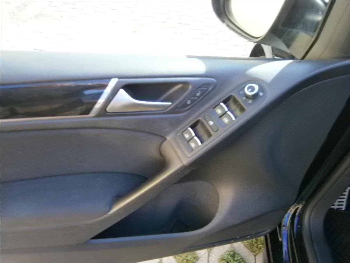 Volkswagen Golf Hatchback 2,0 l 125 kw