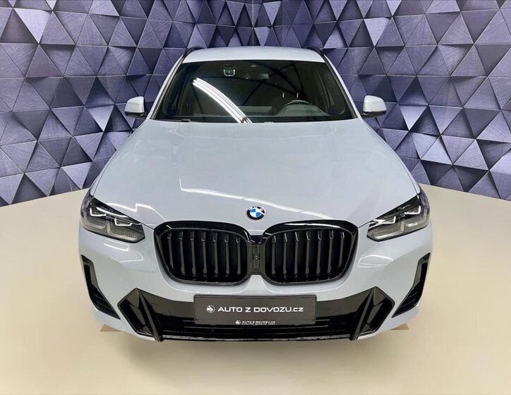 BMW X3 SUV / Terénní 2,0 l 135 kw