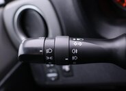 Toyota Yaris Hatchback 998,0 51 kw