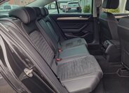 Volkswagen Passat Sedan / Limuzína 2,0 l 147 kw