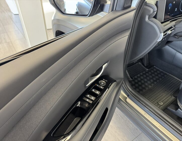 Hyundai Tucson SUV / Terénní 1,6 l 110 kw