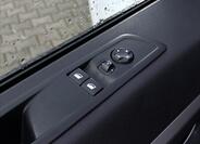 Peugeot Traveller 25