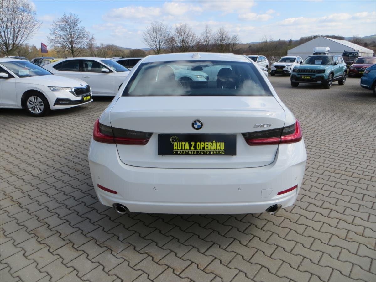 BMW Řada 3 Sedan / Limuzína 2,0 l 115 kw